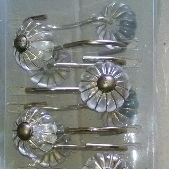 Beautiful Rare Jewel shower curtain hooks - Picture 7 of 8